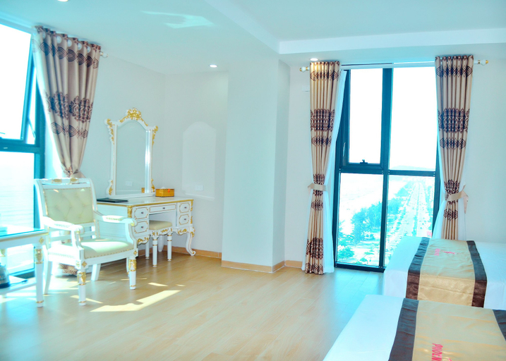 Others 5, Phoenix Hotel 2, Sầm Sơn