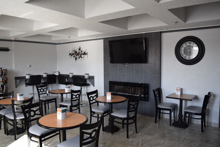 Food & Drinks 5, Quality Suites Maumelle - Little Rock Northwest, Pulaski