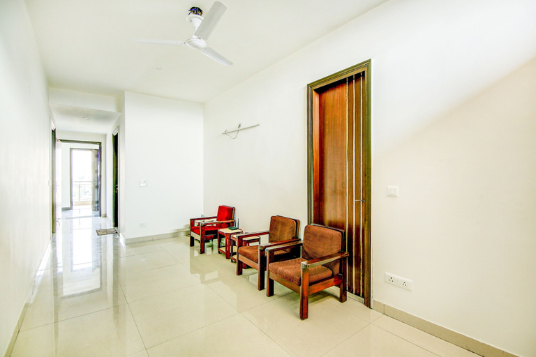 Others 5, Via Hemkunt Residency - Nr Yatharth Super Speciality Hospital - Noida 110, Gautam Buddha Nagar