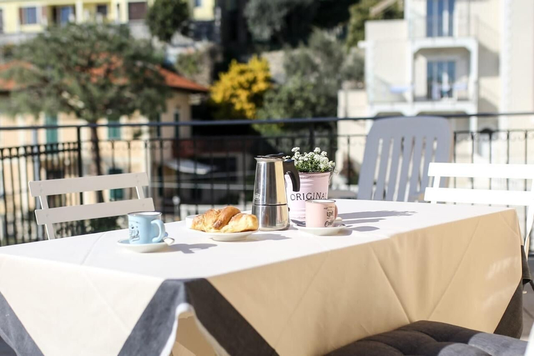 Food & Drinks, Residence Corallo, Savona