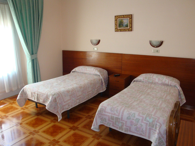Bedroom 4, Hostal Zamora, Madrid