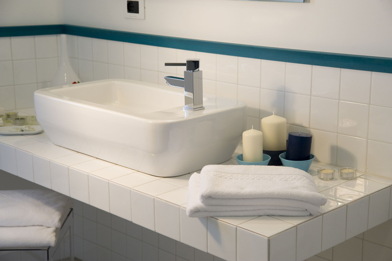 Bathroom 5, Borgo La Pietraia, Salerno