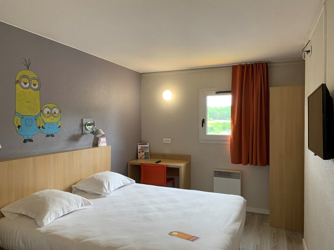 Bedroom 3, Brit Hotel Essentiel Tours Sud – Chambray-lès-Tours, Indre-et-Loire