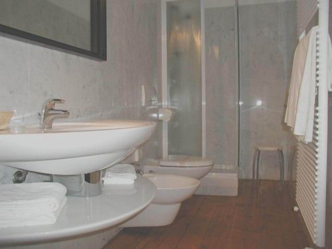 Bathroom 5, Villa Alberti Hotel, Venezia