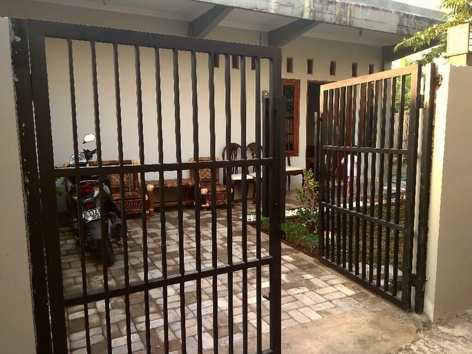 Others 5, Adikarta Guesthouse Janti, Bantul