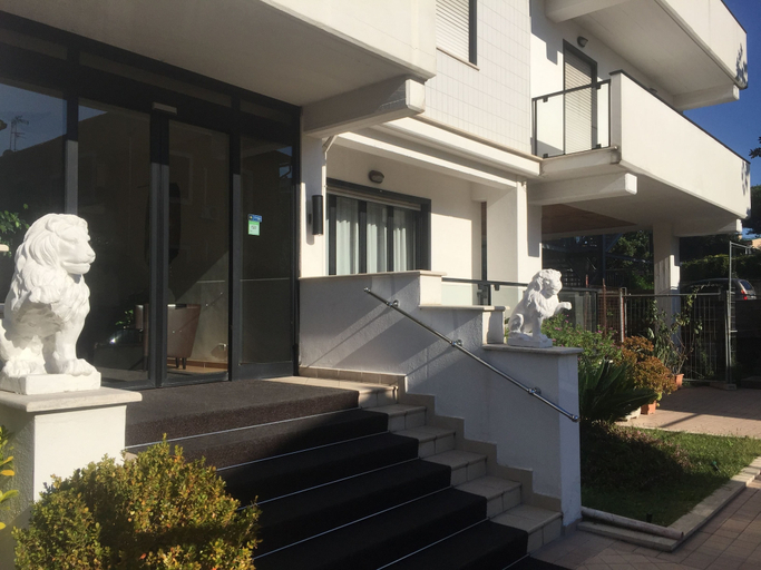 Exterior & Views 2, Hotel Sisto V, Roma