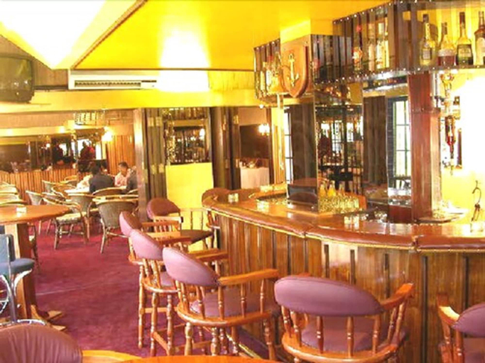Food & Drinks 5, Arcadia Hotel, City of Tshwane