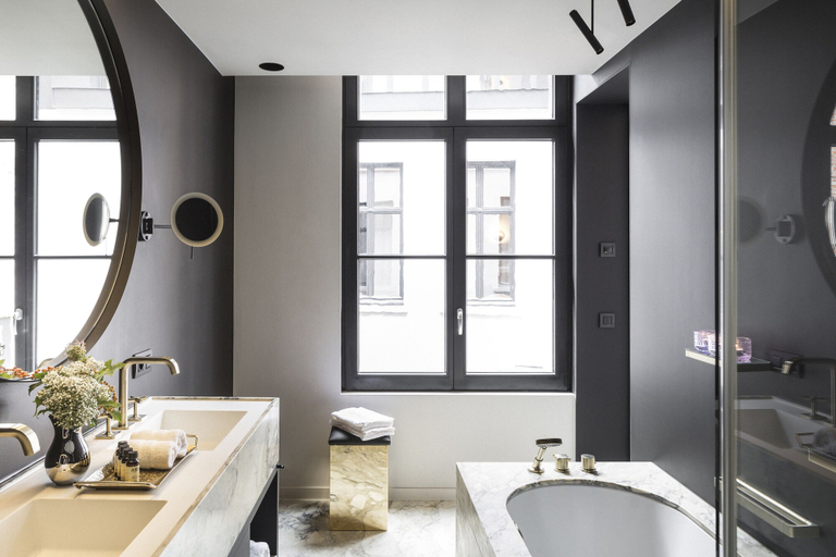 Bathroom 5, de Gulde Schoen, Antwerpen