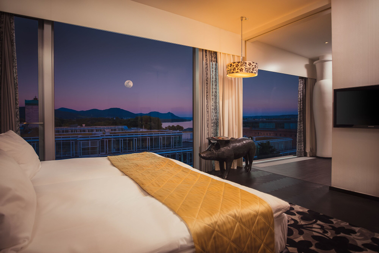 Bedroom 4, Kameha Grand Bonn, Bonn