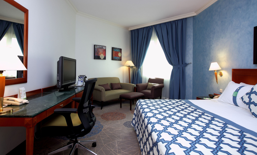 Bedroom 4, Holiday Inn AL KHOBAR by IHG, Al Khobar
