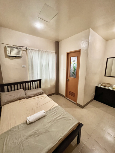 Bedroom 3, Jo-Cris Apartelle, Lapu-Lapu City