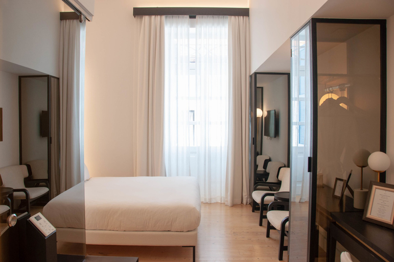 Bedroom 3, S Paul Hotel