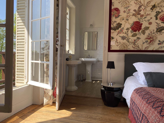 Bedroom 2, Villa du Châtelet, Oise