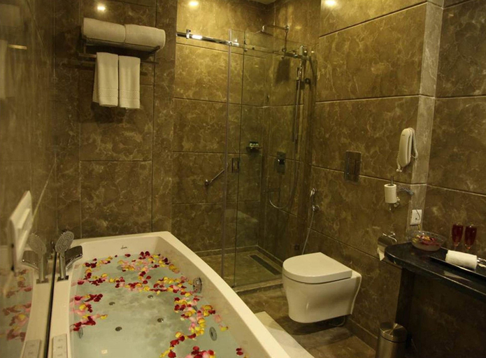 Bathroom 4, The Lal Vilas Hotel & Resort, Alwar