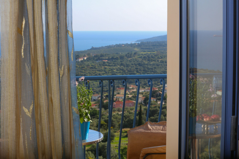 Others 5, Dianas Studios, Ionian Islands