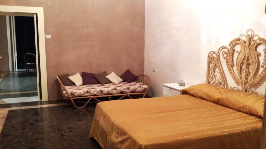 Bedroom 2, Casa Lo Re, Taranto