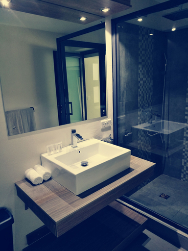 Bathroom, Valmarin Seafront Apartments, Flacq