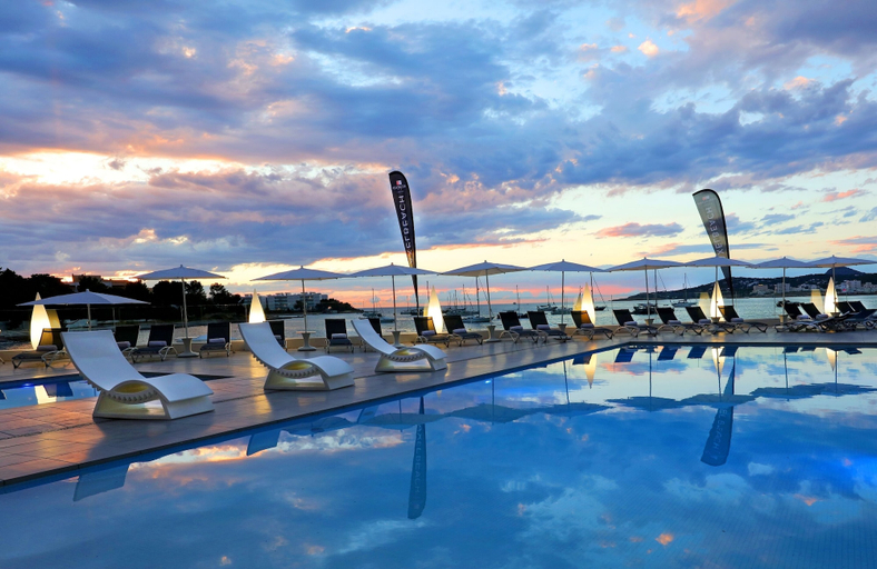 Sport & Beauty 2, Axel Beach Ibiza - Adults Only, Baleares