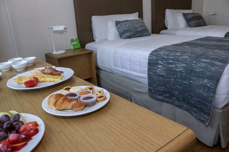 Bedroom 3, Dazzler by Wyndham Asuncion, Asunción