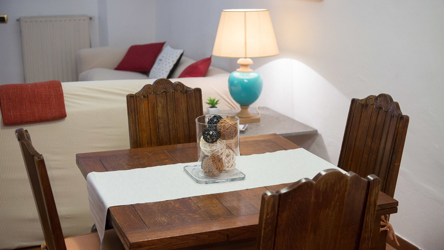Others 4, Rental In Rome Panieri Terrace Apartment, Roma