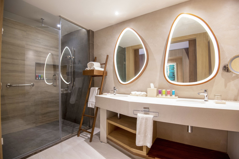 Bathroom 4, Hyatt Ziva Cap Cana - All Inclusive, Salvaleon de Higuey