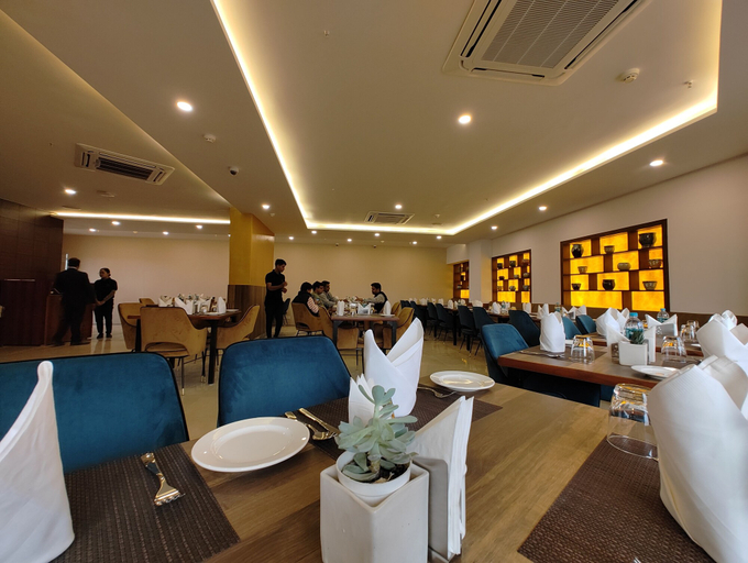 Food & Drinks 5, Regenta Inn Greater Noida, Gautam Buddha Nagar