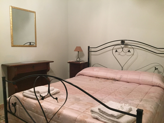Bedroom 3, B&B Colle degli Ulivi, Cosenza