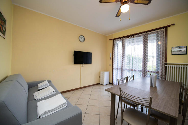 Others 3, Residence Atollo, Brescia