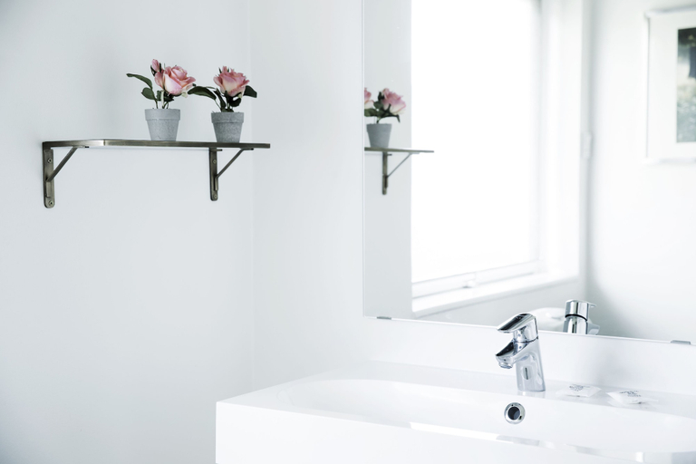 Bathroom 3, Skjalm Hvide Hotel, Frederikssund