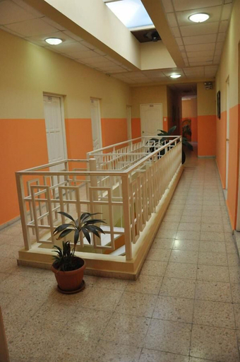 Others 5, Hotel Monumental, Distrito Nacional