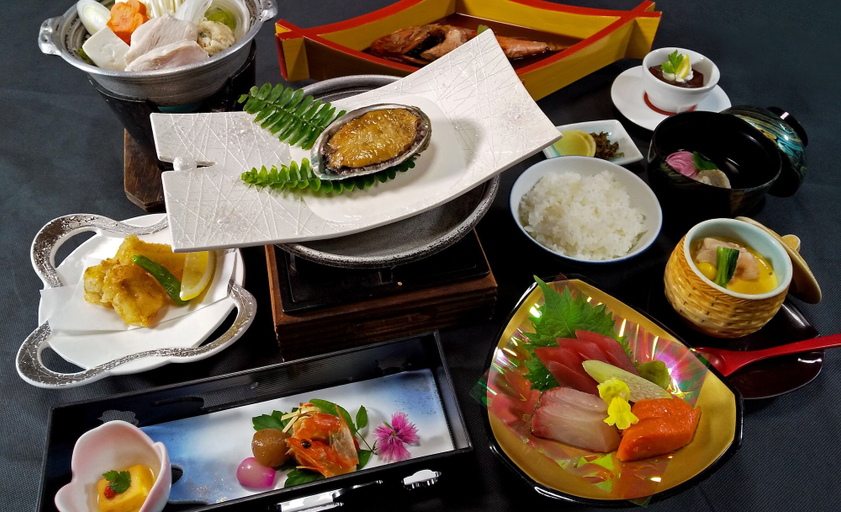 Food & Drinks 5, Tenku Kaiyu no Yado Suehiro, Gamagōri