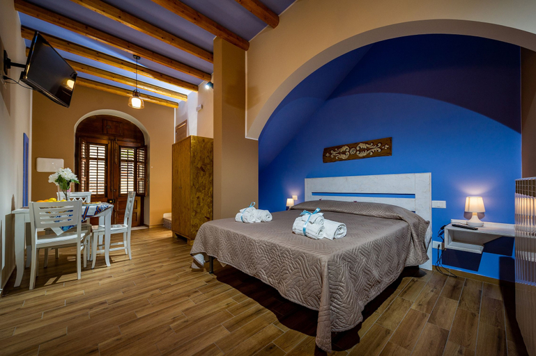 Bedroom 3, Antico Canale, Trapani