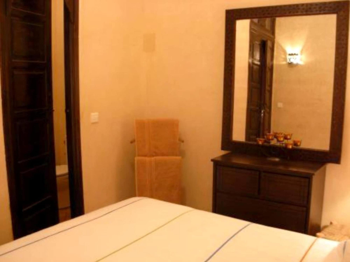 Bedroom 2, Riad Aderbaz, Marrakech