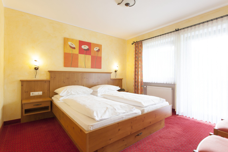 Bedroom 2, Appartements Reiter am See, Traunstein