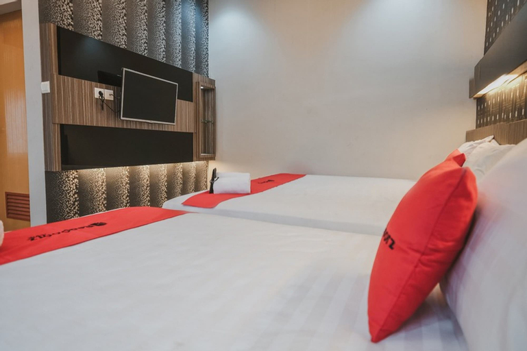 Bedroom 18