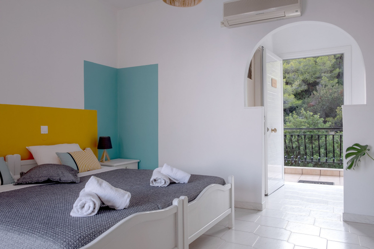 Bedroom 3, Pefkides Aegina Apartments, Attica