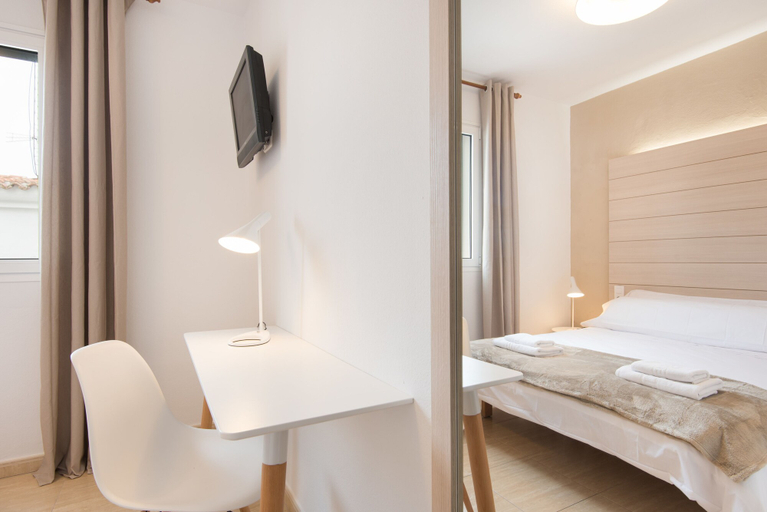 Bedroom 5, Hostal Jume - Urban Rooms, Baleares