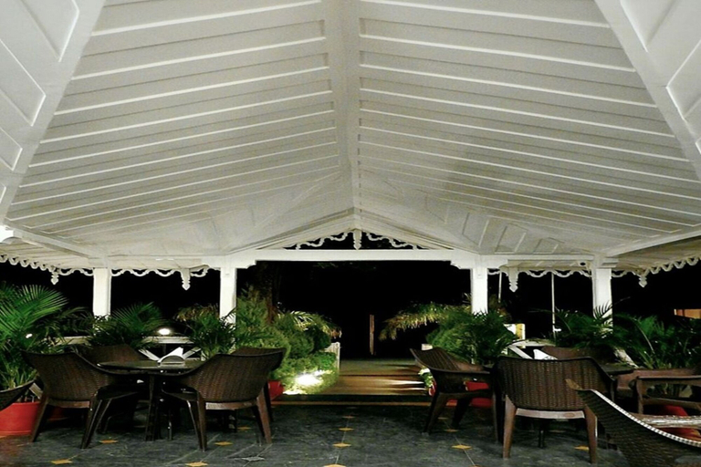 Food & Drinks 5, Greendale Resort, Hoshangabad