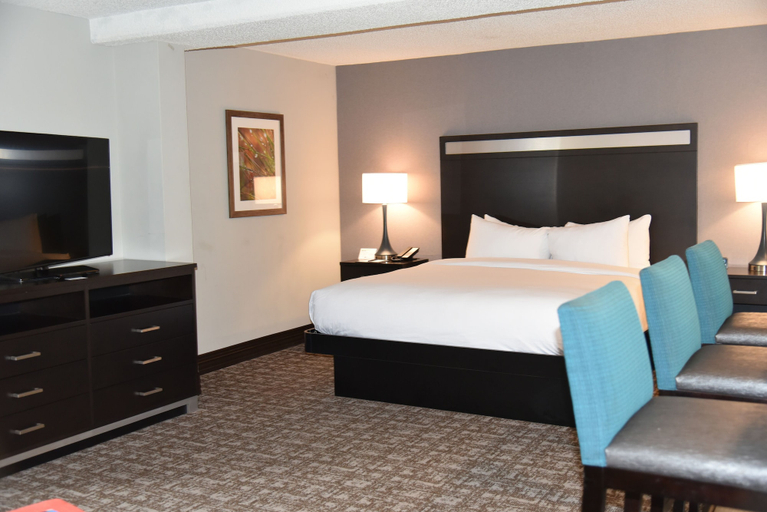 Bedroom 3, DoubleTree by Hilton Murfreesboro, Rutherford