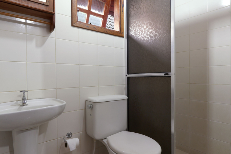 Bathroom 4, Chalés do Thermas Águas de Lindoia, Águas de Lindóia