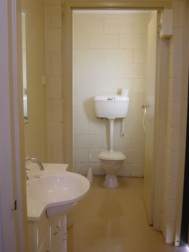 Bathroom 4, Bendleby Ranges, Orroroo/Carrieton