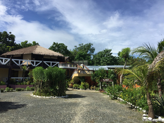 Exterior & Views 2, La Petra Beach Resort, Anda