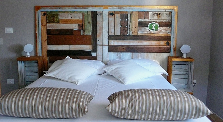 Bedroom 3, Tuttaterra, Ancona