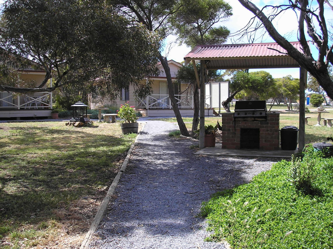 Others 5, Cape Jervis Holiday Units, Yankalilla