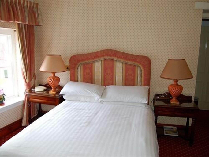 Bedroom 2, Dun Cow Inn, Durham