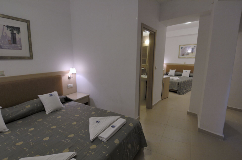 Bedroom 5, Little Inn, Faistos