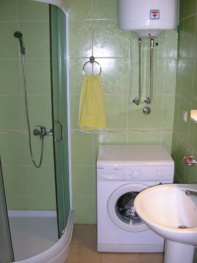Bathroom 4, Apartments Vojvoda