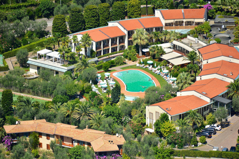 Exterior & Views 2, Park Hotel Imperial Centro Tao Natural Medical Spa, Brescia