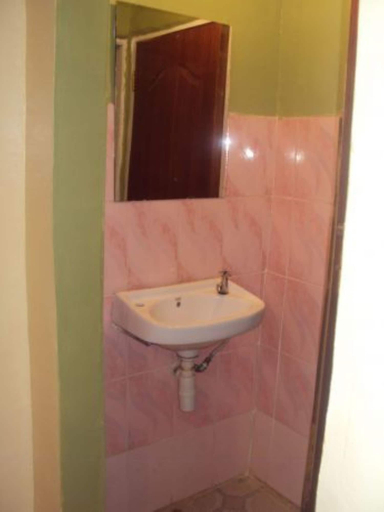 Bathroom, Ryllod Sunrise Lodge Meru, Igembe Central