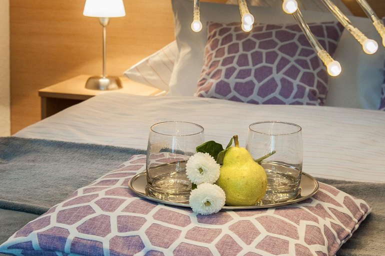 Bedroom 3, Hotel König, Remscheid